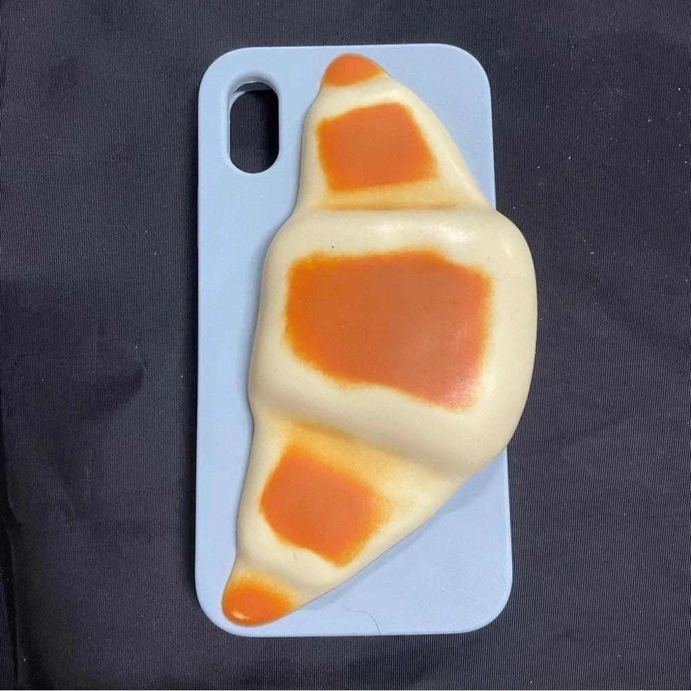 BAN.DŌ Croissant 3D phone Cover/case light blue, FUN novelty